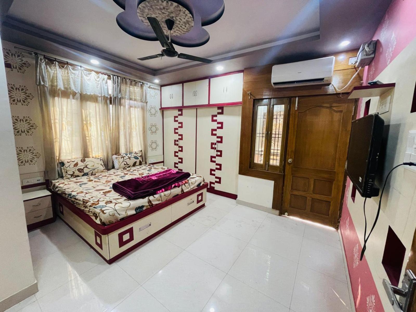 Himalaya Inn Guest House 바라나시 외부 사진